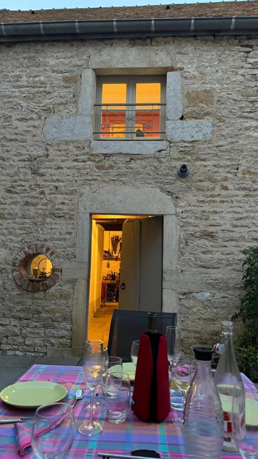 Chambre D Hotes Au Coeur De Meursault Buitenkant foto